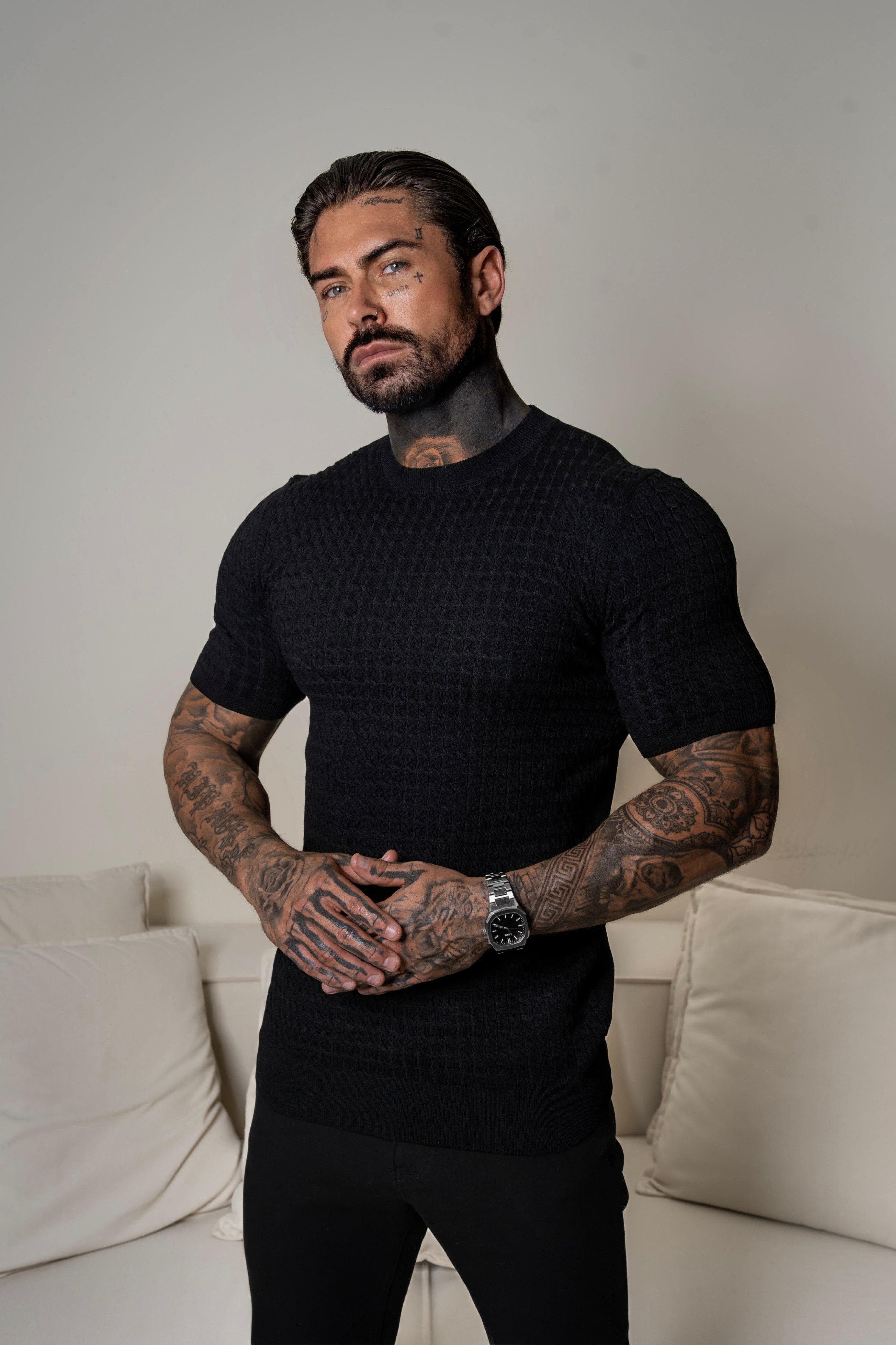 Front Chain Knit Crew Tshirt Black Short Sleeve - FSR055