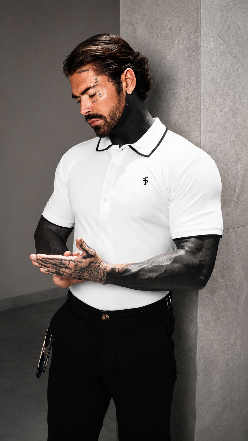 White / Black Polo Shirt With Contrast Collar and Sleeve - FSH1671