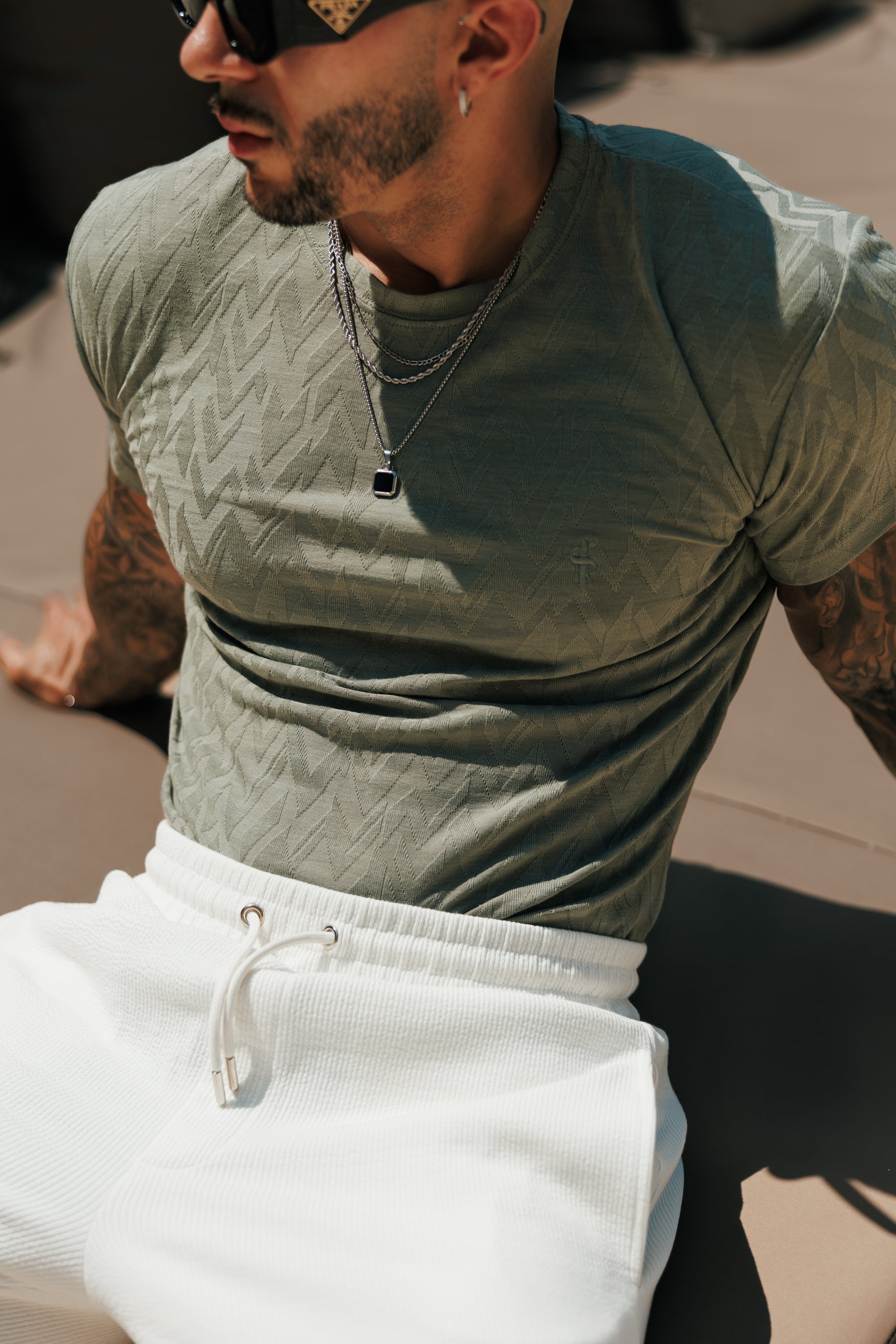 Regular Fit Jacquard Olive Chevron T-Shirt - FSR065