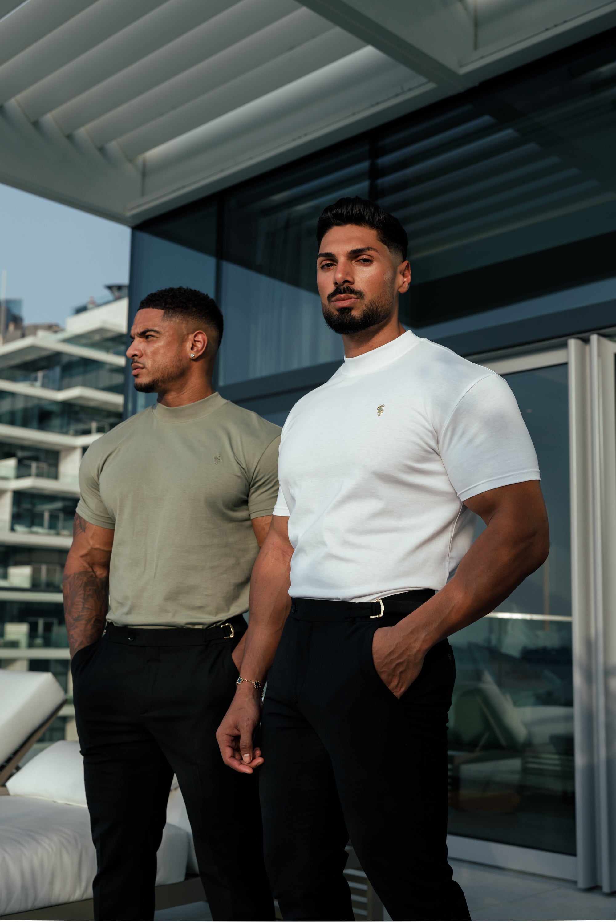 Ribbed High Neck Crew Short Sleeve White / Gold  - FSH1006