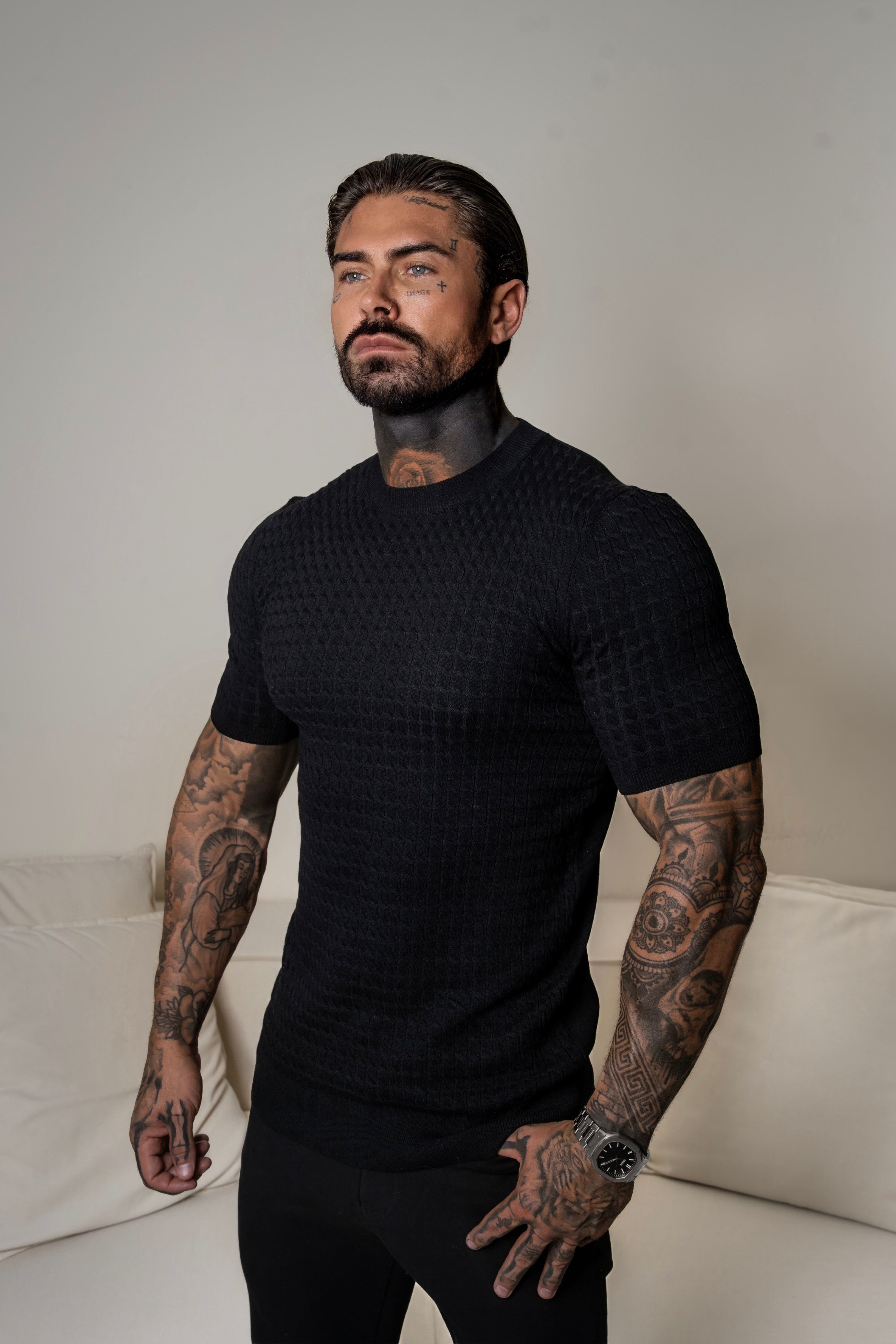 Front Chain Knit Crew Tshirt Black Short Sleeve  -  FSR055