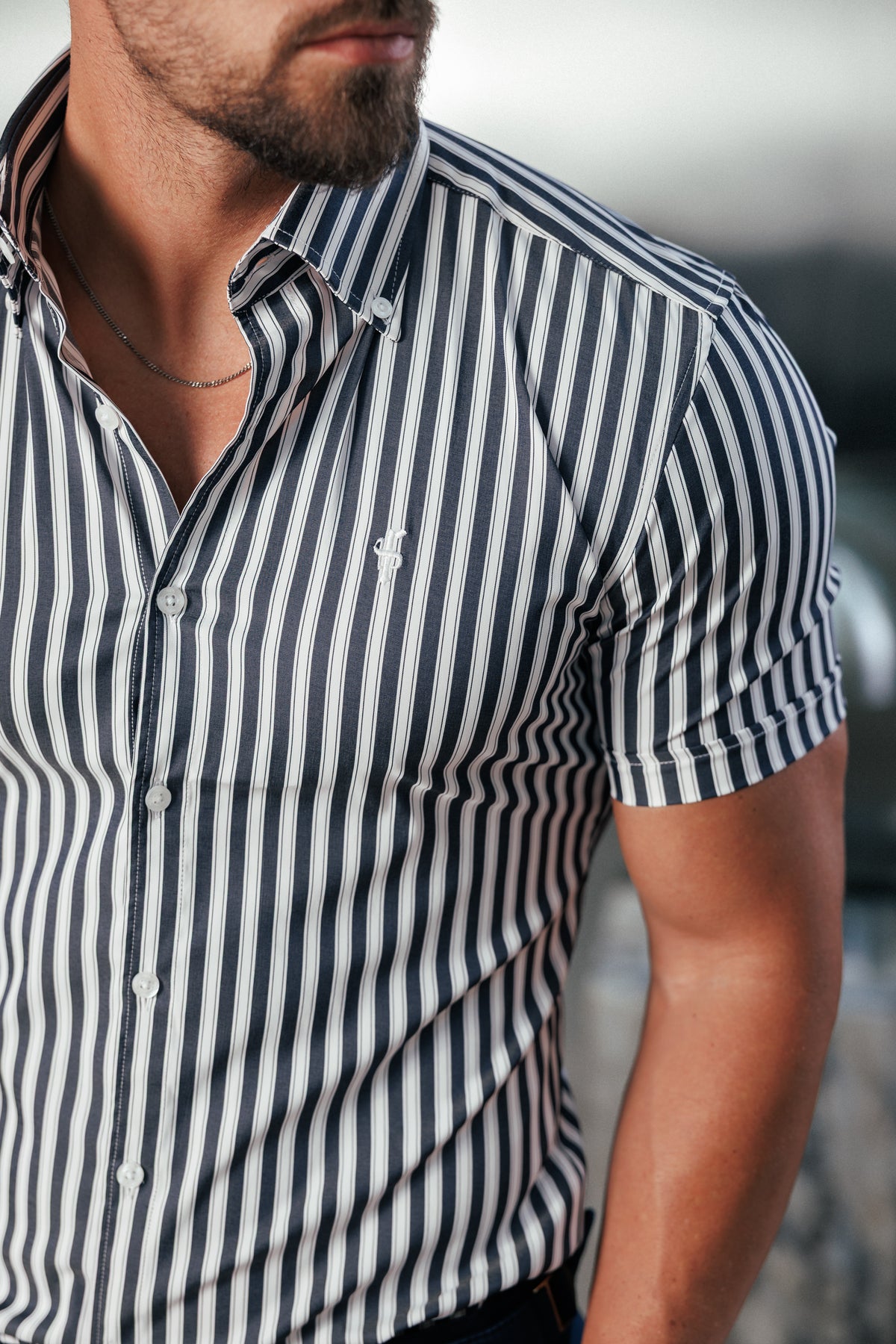 Super Slim Stretch Sateen Touch White / Navy Double Stripe Short Sleeve  -  FS1288