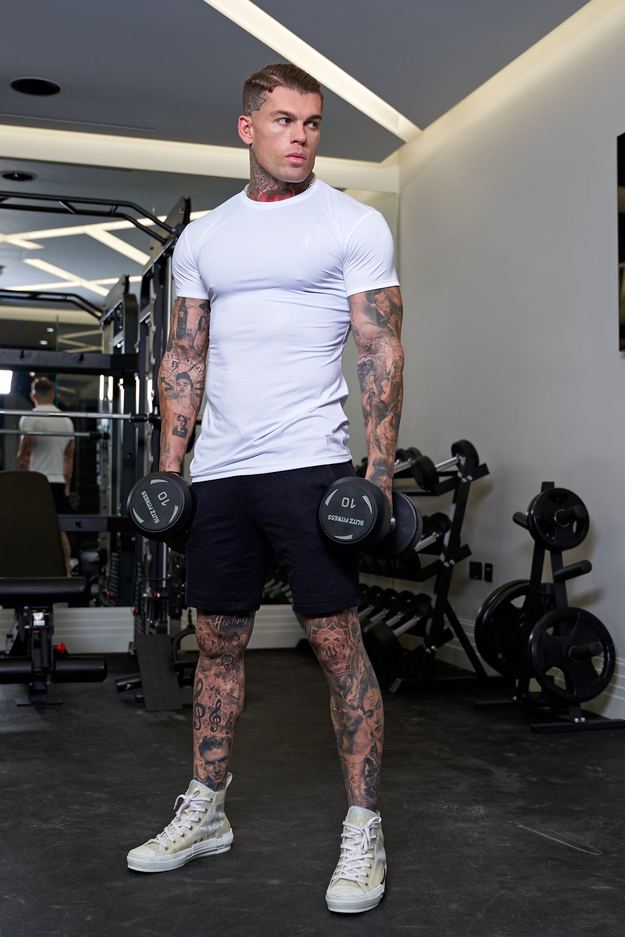 Muscle Fit White Gym Crew - FSH691
