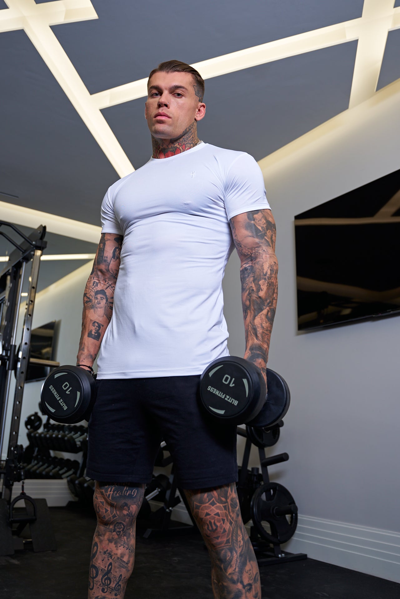 Muscle Fit White Gym Crew - FSH691